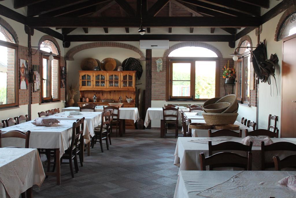 Agriturismo Su Recreu Ittiri Bagian luar foto