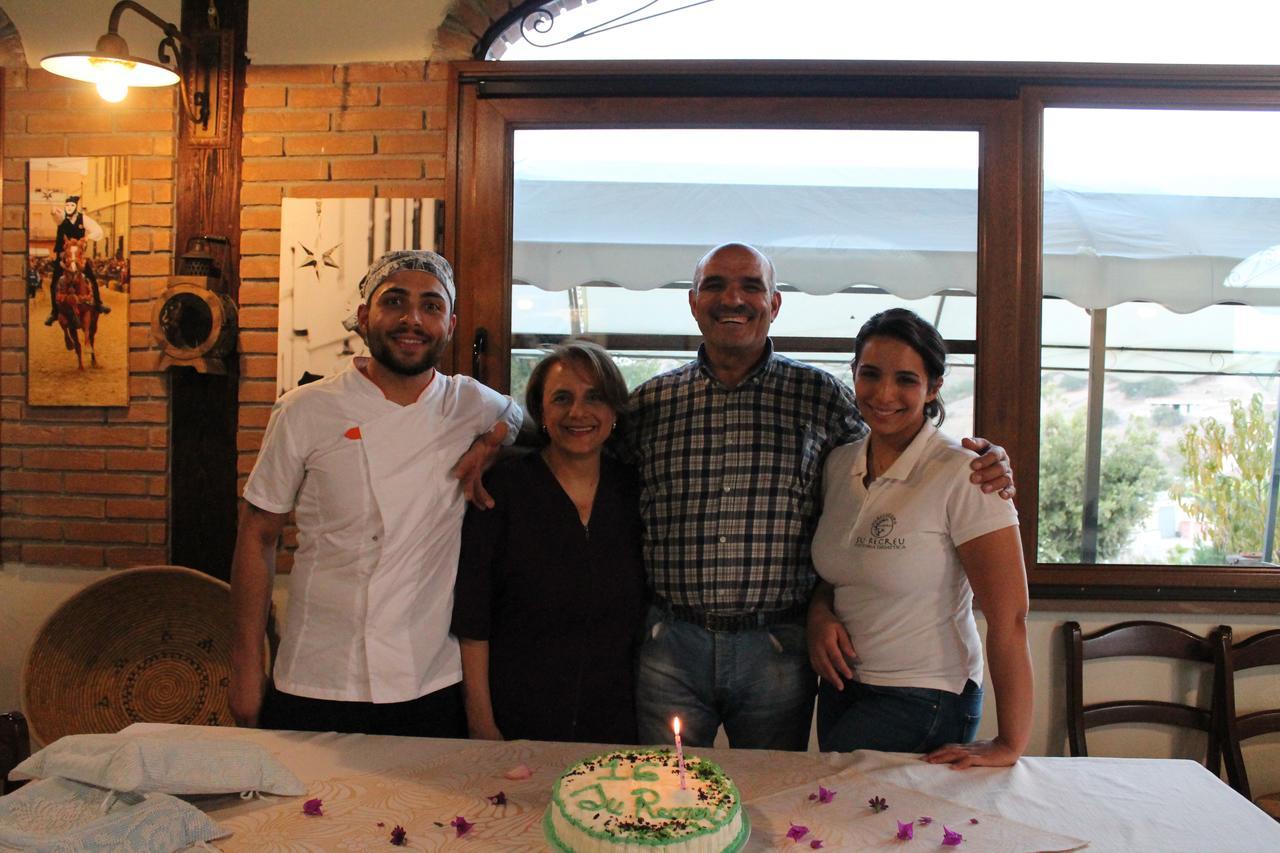 Agriturismo Su Recreu Ittiri Bagian luar foto